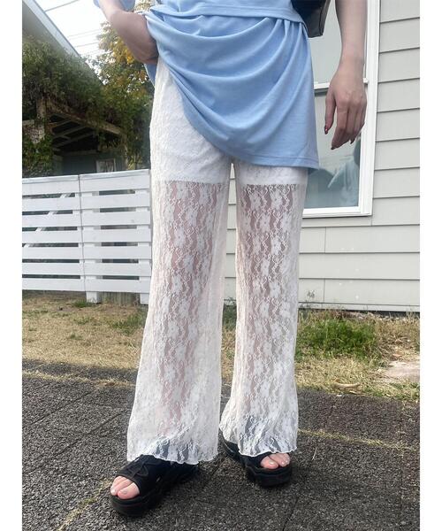 ehka sopo(エヘカソポ)の「レースフレアパンツ(その他パンツ・レディース・オフホワイト/ブラック・F)」の4枚目の写真