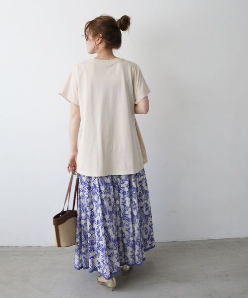 le.coeur blanc(ルクールブラン)の「《WEB限定アイテム》ツイストデザイントップス(Tシャツ/カットソー・レディース・カーキオリーブ/ブラウン/アイボリー/ブラック・38)」の16枚目の写真