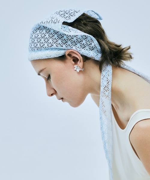 IRIS47(イリスフォーセブン)の「【IRIS 47】kaleid babushka/カレイド バブーシュカ(カチューシャ・レディース・ホワイト/ミント/ブラック・FREE)」の2枚目の写真