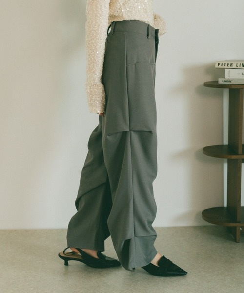 VANNIE U(ヴァニーユー)の「インアウトタックスラックスパンツ/SMLサイズ展開(スラックス・レディース・グレー/ブラウン・S/M/L)」の8枚目の写真