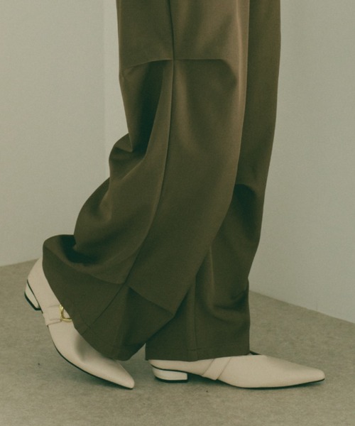 VANNIE U(ヴァニーユー)の「インアウトタックスラックスパンツ/SMLサイズ展開(スラックス・レディース・グレー/ブラウン・S/M/L)」の16枚目の写真