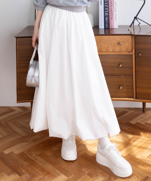 CLEAR BASIC（クリアベーシック）の「無地&柄ロングバルーンスカート[着回し力抜群 大人 カジュアル]≪SS新作≫（スカート・レディース・ブラック/オフホワイト/ブルー系その他/ホワイト系その他・F）」の2枚目の写真