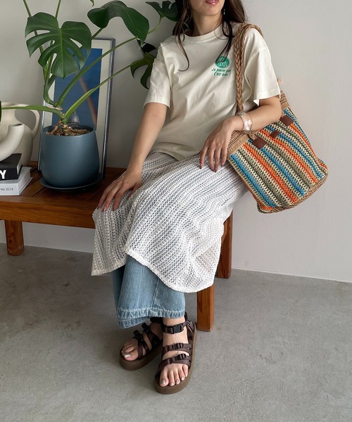 210nouve（トゥージュヌーブ）の「マルチカラーペーパー編みショルダーバッグ（かごバッグ・レディース・アイボリー/ベージュ・FREE）」の10枚目の写真