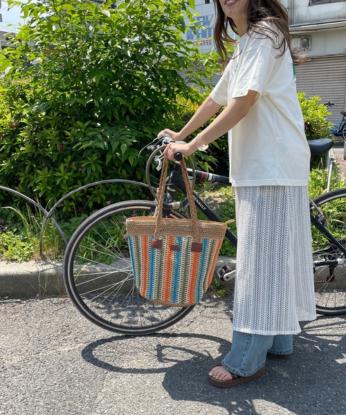 210nouve（トゥージュヌーブ）の「マルチカラーペーパー編みショルダーバッグ（かごバッグ・レディース・アイボリー/ベージュ・FREE）」の8枚目の写真