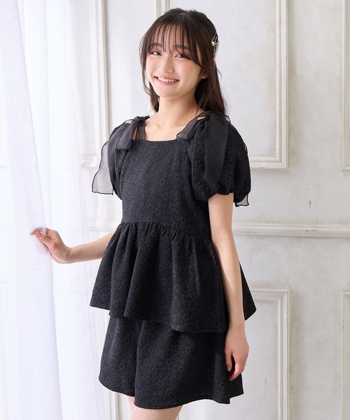 Amourire girl（アムリールガール）の「袖2WAY肩リボンエンボスブラウス（シャツ/ブラウス・キッズ・オフホワイト/ブラック・130cm/140cm/150cm/160cm）」の8枚目の写真