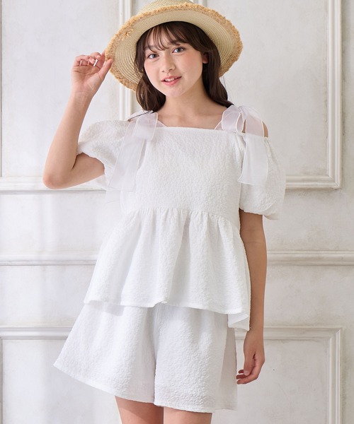 Amourire girl（アムリールガール）の「袖2WAY肩リボンエンボスブラウス（シャツ/ブラウス・キッズ・オフホワイト/ブラック・130cm/140cm/150cm/160cm）」の10枚目の写真