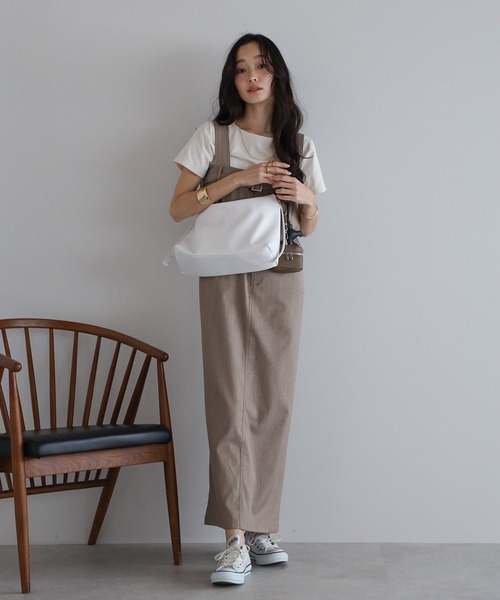 soins（ソワン）の「【牛革】ミニマルショルダーバッグ（ショルダーバッグ・レディース・ブラック/ホワイト/ブラウン・FREE）」の12枚目の写真