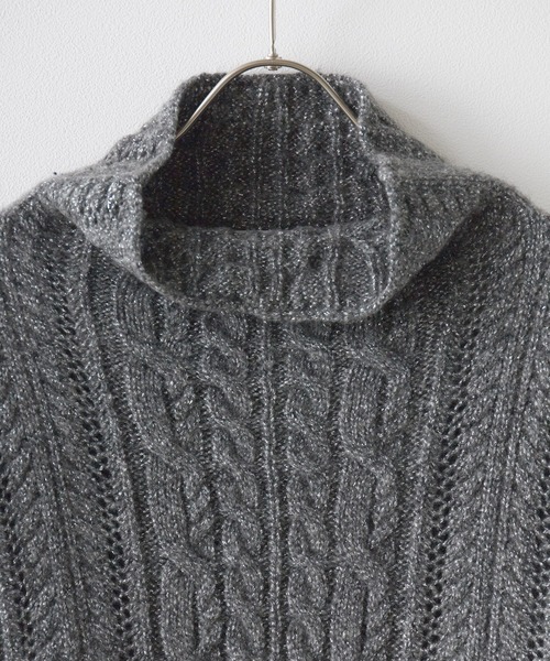 ADAWAS(アダワズ)の「ADAWAS/アダワス METALLIC AIRY KNIT TOP タートルネックニット ケーブルニット(ニット/セーター・レディース・シルバー・FREE)」の5枚目の写真