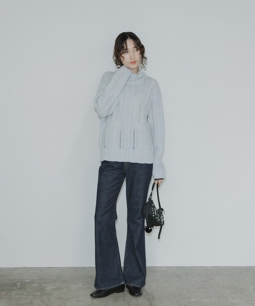 ADAWAS(アダワズ)の「ADAWAS/アダワス METALLIC AIRY KNIT TOP タートルネックニット ケーブルニット(ニット/セーター・レディース・シルバー・FREE)」の16枚目の写真