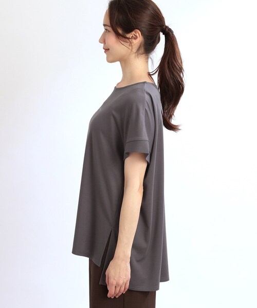 Reflect(リフレクト)の「【E‐QUALITY】チュニック丈ロゴTシャツ(Tシャツ/カットソー・レディース・ブラック/オフホワイト/グレー・00)」の17枚目の写真