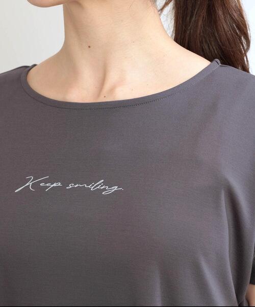 Reflect(リフレクト)の「【E‐QUALITY】チュニック丈ロゴTシャツ(Tシャツ/カットソー・レディース・ブラック/オフホワイト/グレー・00)」の19枚目の写真