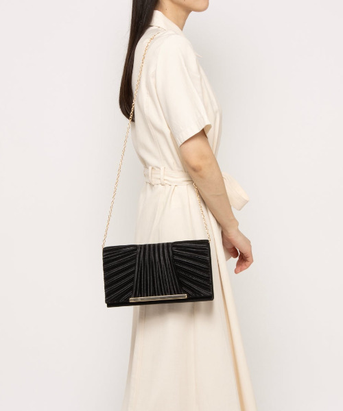 cache cache（カシュ カシュ）の「カシュカシュ cachecache / チェーンショルダー付きクラッチバッグ（クラッチバッグ・レディース・ベージュ/ブラック/シルバー・FREE）」の17枚目の写真