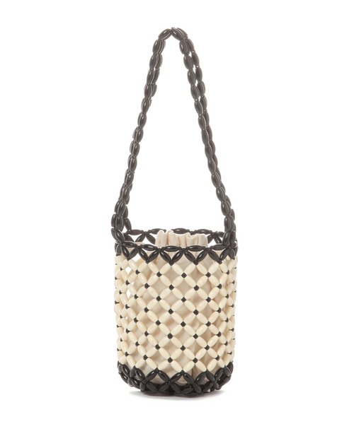 LEPSIM(レプシィム)の「ウッドビーズバッグ 494489(ハンドバッグ・レディース・ブラック/オフホワイト・ONE SIZE)」の9枚目の写真