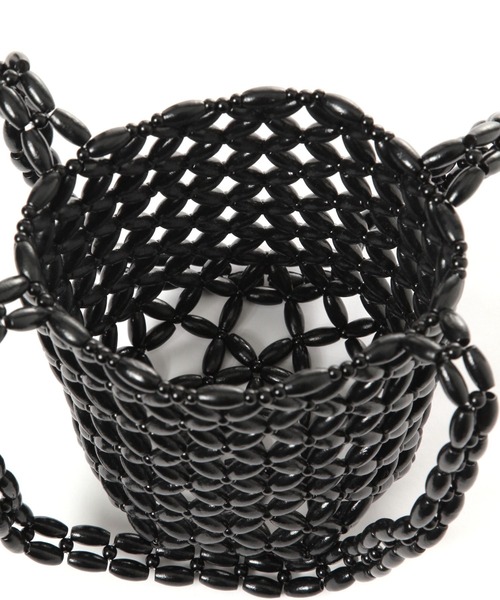 LEPSIM(レプシィム)の「ウッドビーズバッグ 494489(ハンドバッグ・レディース・ブラック/オフホワイト・ONE SIZE)」の19枚目の写真