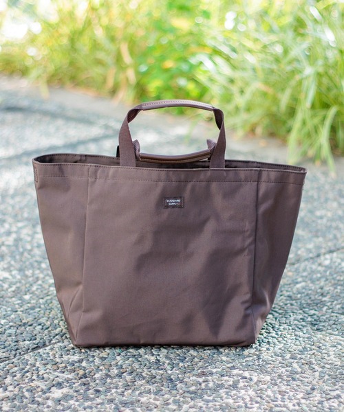 STANDARD SUPPLY（スタンダードサプライ）の「[ STANDARD SUPPLY ] SIMPLICITY B TOTE S / ビートートエス（トートバッグ・レディース・ダークブラウン・S）」の6枚目の写真