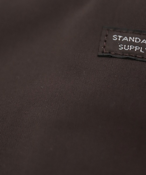 STANDARD SUPPLY（スタンダードサプライ）の「[ STANDARD SUPPLY ] SIMPLICITY B TOTE S / ビートートエス（トートバッグ・レディース・ダークブラウン・S）」の9枚目の写真