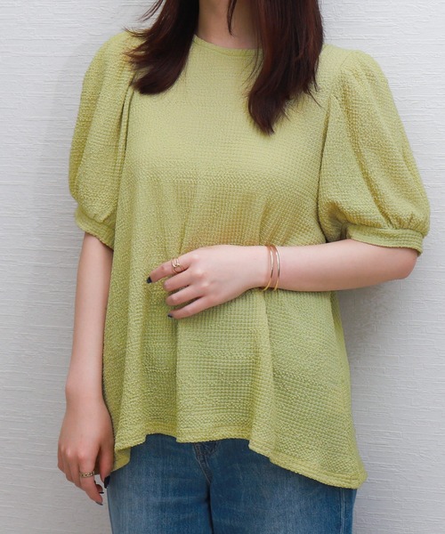 libelle more（リベル モア）の「〈洗える〉ふくれジャガードボリューム袖トップス（Tシャツ/カットソー・レディース・ライトグリーン/アイボリー/ブラック・M）」の3枚目の写真