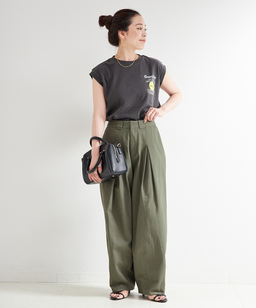 B.C STOCK(ベーセーストック)の「ウォッシャブル / ヘビードリルタックバギーチノ(チノパンツ・レディース・カーキ/ベージュ・SMALL/MEDIUM)」の8枚目の写真