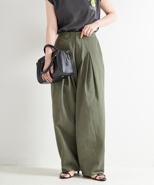 B.C STOCK(ベーセーストック)の「ウォッシャブル / ヘビードリルタックバギーチノ(チノパンツ・レディース・カーキ/ベージュ・SMALL/MEDIUM)」の11枚目の写真