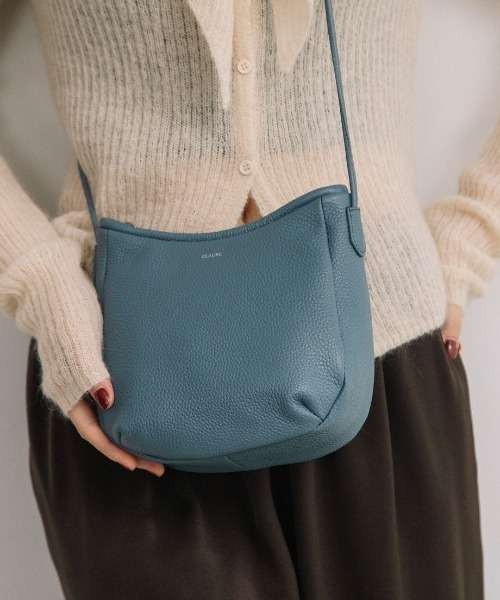 Beau're(ヴュレ)の「【BEAURE/ビュレ】Just Size Mini ポシェット(ショルダーバッグ・レディース・ベージュ/オレンジ/ブラック/ブルー/シルバー/グレー・FREE)」の4枚目の写真