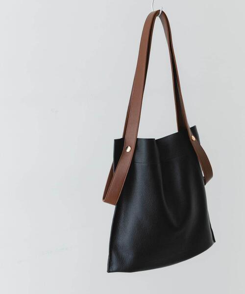 RODE SKO（ロデスコ）の「『一部別注カラー』BEAURE　カウレザー2デザインベルトバッグ（トートバッグ・レディース・ホワイト系その他/ブラック系その他/シルバー/グレー系その他/ブラック/シルバー系その他/グリーン系その他/ライトブルー/その他1・ONE）」の18枚目の写真