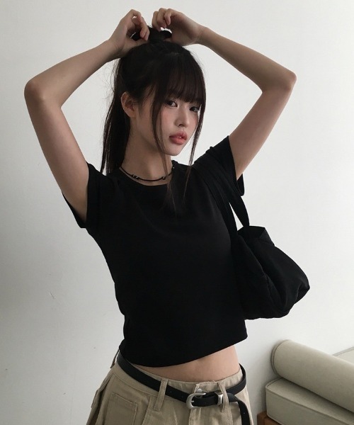 anyonemore(エニワンモア)の「ベーシッククロップドラグラン半袖Tシャツ(Tシャツ/カットソー・レディース・アイボリー/ブラック/ピンク/グレー・FREE)」の2枚目の写真