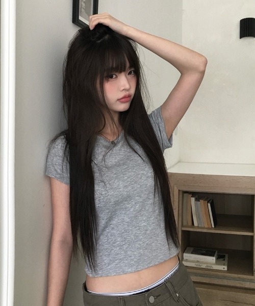 anyonemore(エニワンモア)の「ベーシッククロップドラグラン半袖Tシャツ(Tシャツ/カットソー・レディース・アイボリー/ブラック/ピンク/グレー・FREE)」の10枚目の写真