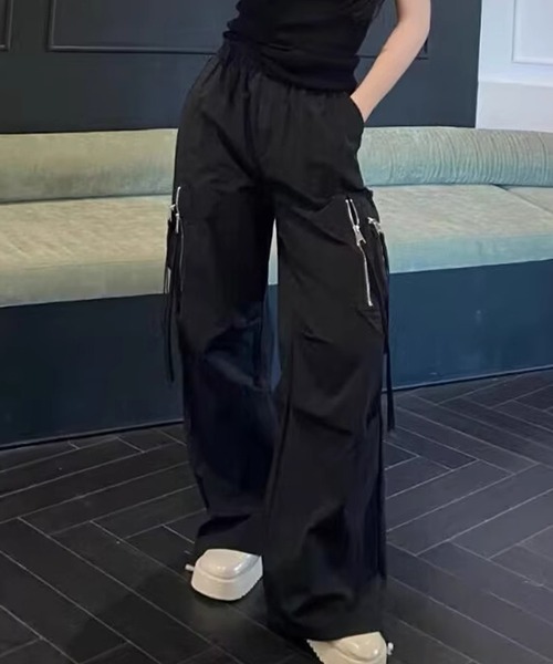 ファスナー ストラップ付き タック ワイド パラシュート パンツ