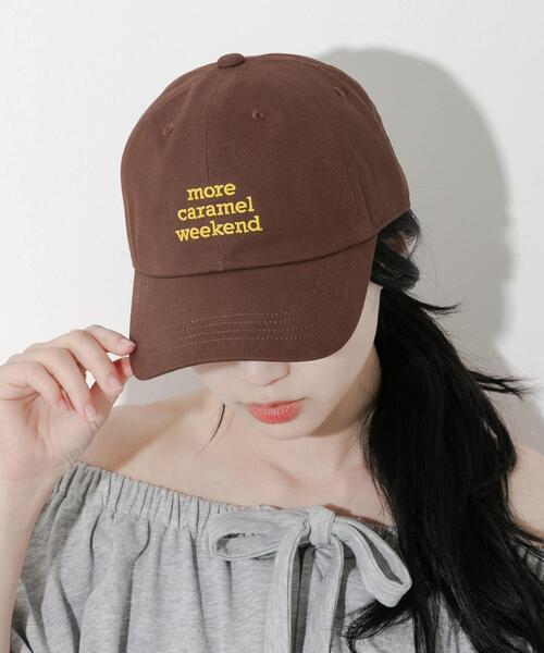 SMELLY(スメリー)の「レタリングロゴキャップ(キャップ・レディース・アイボリー/ブラック/ブラウン/ネイビー・-)」の3枚目の写真