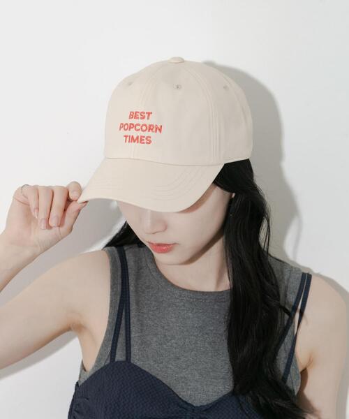 SMELLY(スメリー)の「レタリングロゴキャップ(キャップ・レディース・アイボリー/ブラック/ブラウン/ネイビー・-)」の5枚目の写真