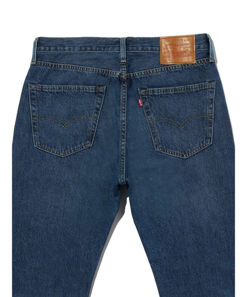 Levi's(リーバイス)の「Levi's/リーバイス 501(R) オリジナルジーンズ(デニムパンツ・メンズ・ダークインディゴブルー・W28 L32/W29 L32/W30 L32/W31 L32/W32 L32/W33 L32/W34 L32/W36 L32)」の4枚目の写真
