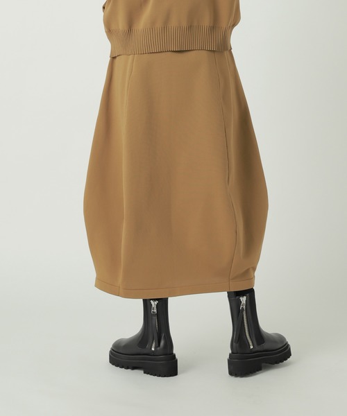 ZUCCa(ズッカ)の「PEストレッチニット / ニットスカート / S(スカート・レディース・ベージュ/ボルドー/ブラック・M size)」の9枚目の写真