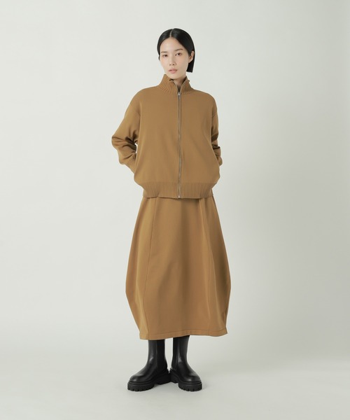 ZUCCa(ズッカ)の「PEストレッチニット / ニットスカート / S(スカート・レディース・ベージュ/ボルドー/ブラック・M size)」の8枚目の写真