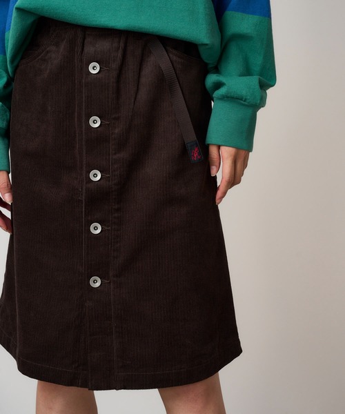 Gramicci（グラミチ）の「BUTTONED DOWN MIDI SKIRT｜ボタンダウンミディアムスカート（スカート・レディース・オリーブ/ダークブラウン系/キャメル/アイボリー・L/S/M）」の5枚目の写真