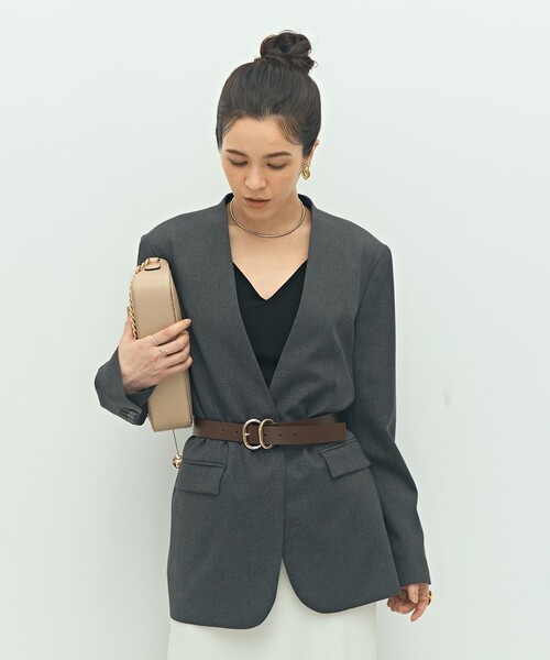 NOLLEY’S Sophi（ノーリーズソフィ）の「【WEB STAFF守屋☆別注】《セットアップ対応》ウォッシャブルソフトシャンブレーノーカラージャケット（ノーカラージャケット・レディース・カーキ/チャコールグレー・38/36/34）」の2枚目の写真