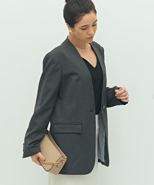 NOLLEY’S Sophi（ノーリーズソフィ）の「【WEB STAFF守屋☆別注】《セットアップ対応》ウォッシャブルソフトシャンブレーノーカラージャケット（ノーカラージャケット・レディース・カーキ/チャコールグレー・38/36/34）」の10枚目の写真