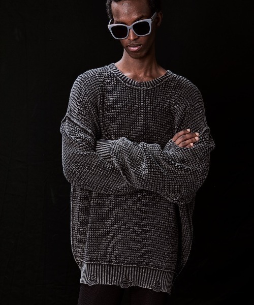 DANKE SCHON(ダンケシェーン)の「DankeSchon/ダンケシェーン/PIGMENT CHEMICAL AZE CREWNECK(ニット/セーター・メンズ・ブラック/ブラウン・M/L)」の1枚目の写真