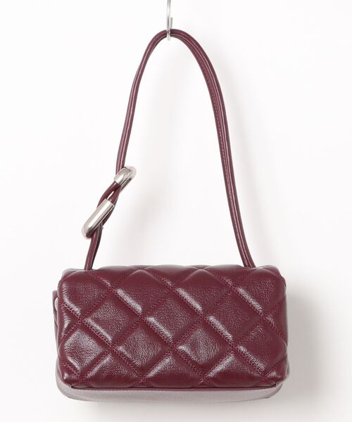 MARC JACOBS(マークジェイコブス)の「THE QUILTED DUAL CHAIN MINI SHOULDER BAG/ザ キルテッド レザー デュアル バッグ ショルダー ミニ(ショルダーバッグ・レディース・パープル系その他・ONE SIZE)」の4枚目の写真