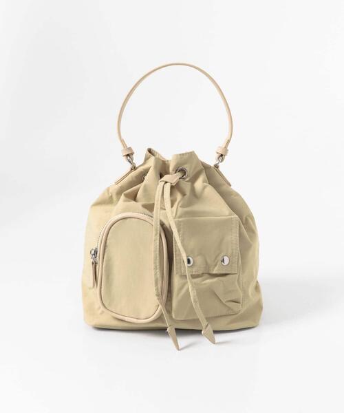 SENSE OF PLACE by URBAN RESEARCH(センスオブプレイスバイアーバンリサーチ)の「撥水2WAYマルチポケットナイロンバッグ(ハンドバッグ・レディース・カーキ/ベージュ/ブラック・ONE)」の19枚目の写真