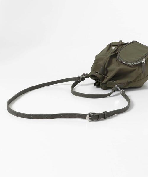 SENSE OF PLACE by URBAN RESEARCH(センスオブプレイスバイアーバンリサーチ)の「撥水2WAYマルチポケットナイロンバッグ(ハンドバッグ・レディース・カーキ/ベージュ/ブラック・ONE)」の6枚目の写真