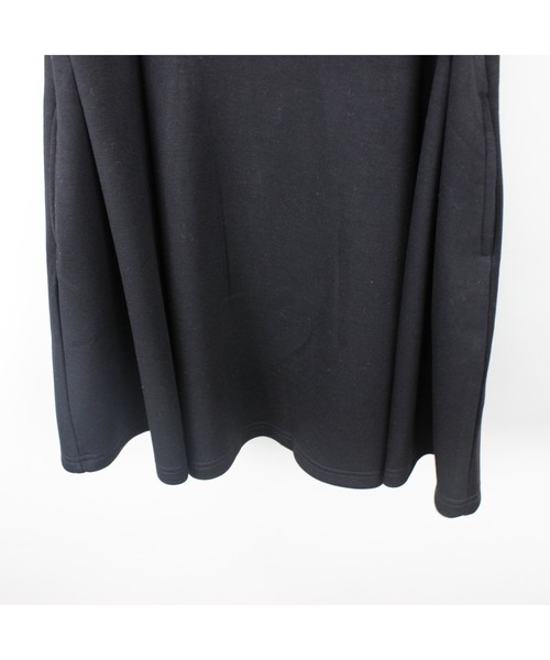 maarook（マルーク）の「ダンボールニットセーラージャンパースカート（ジャンパースカート・キッズ・ブラック・140cm/150cm/160cm）」の7枚目の写真