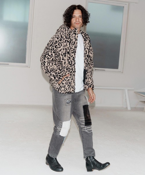 No Rain No Rainbow(ノーレインノーレインボー)の「mp14084-patched denim pants デニムパンツ(NR25W-06)(デニムパンツ・メンズ・ブラック系その他/ライトインディゴブルー・S/M/L/XL)」の16枚目の写真