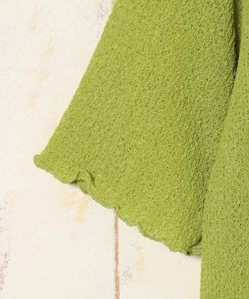 Bleu Bleuet(ブルーブルーエ)の「バブルシャーリングクルーネックTシャツ(Tシャツ/カットソー・レディース・ライム/アイボリー/グレー系その他・FREE)」の5枚目の写真