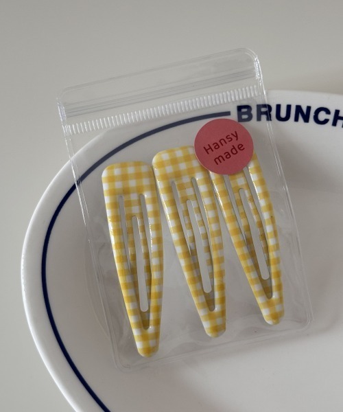 VIBGYOR Women（ヴィブジョー　ウィメン）の「【urge select】ギンガムチェック ぷっくり パッチンピン【3個セット/6色展開】（バレッタ/ヘアクリップ・レディース・イエロー/パープル/ネイビー/レッド/ピンク/グリーン・FREE）」の8枚目の写真