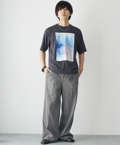 MinoriTY(マイノリティ)の「【MinoriTY】ソフトタッチ×厚手仕立て 水彩抽象画プリントTシャツ メンズ 夏服(Tシャツ/カットソー・メンズ・スミクロ/オフホワイト・S/L/M)」の7枚目の写真