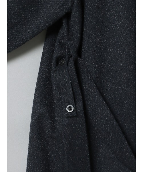 SUIT SQUARE（スーツスクエア）の「GOOVI ベルテッドステンカラーコート ウールナイロン ベルト付き（ステンカラーコート・メンズ・グレー系/ネイビー系・1/2）」の17枚目の写真