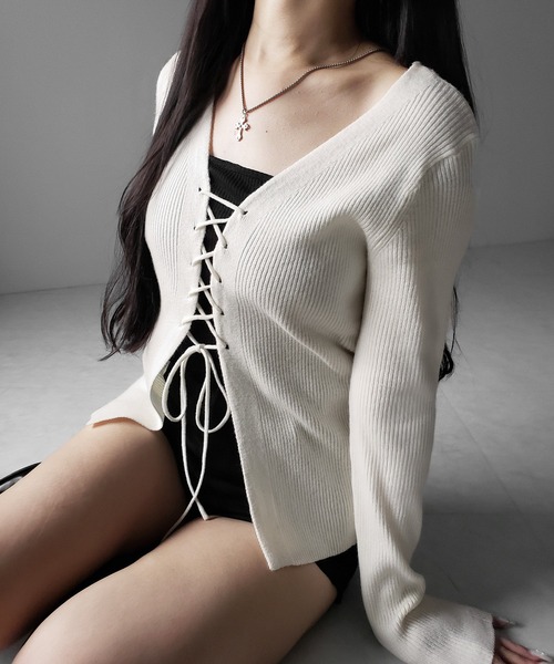 me+em select(ミームセレクト)の「【 3color 】レースアップリボンリブニットカーディガン / lace up ribbon rib knit cardigan(カーディガン/ボレロ・レディース・ブラック/アイボリー/グレー・FREE)」の19枚目の写真