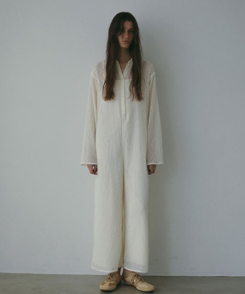 ETRE TOKYO(エトレトウキョウ)の「ブラッシュドチュールオールインワン(つなぎ/オールインワン・レディース・ブラック/オフホワイト・S/M)」の11枚目の写真