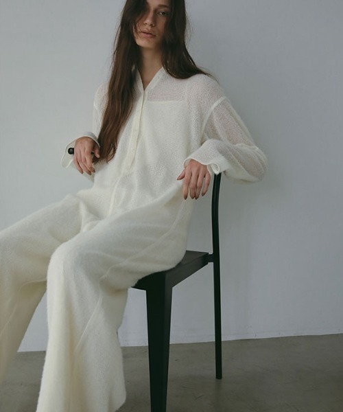 ETRE TOKYO(エトレトウキョウ)の「ブラッシュドチュールオールインワン(つなぎ/オールインワン・レディース・ブラック/オフホワイト・S/M)」の16枚目の写真