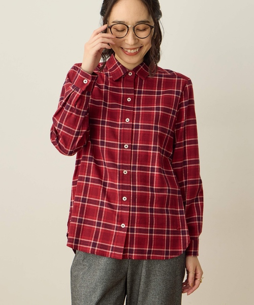 DECOY SINCE 1981（デコイシンスイチキュウハチイチ）の「バックギャザーチェックシャツ【オーガニックコットンブレンド・大きいサイズあり】（シャツ/ブラウス・レディース・ベージュ/ネイビー/レッド・13号/9号/11号/15号/17号）」の6枚目の写真